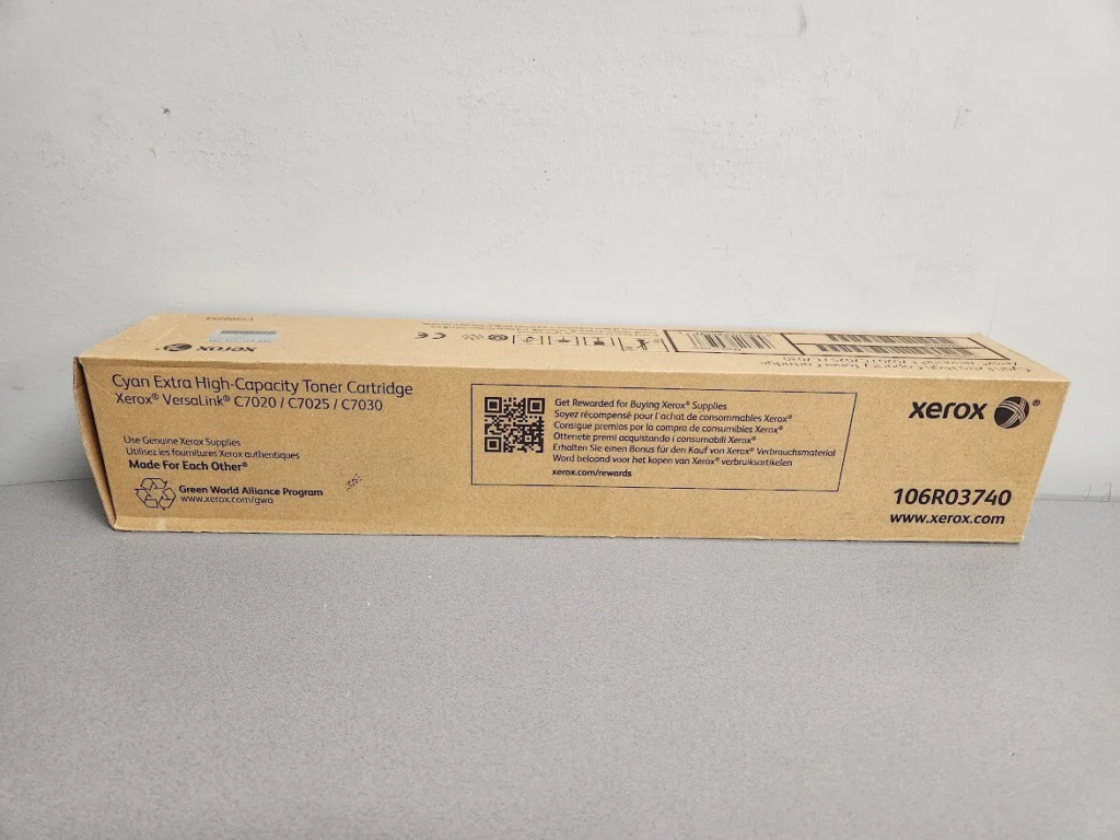 106R03740 Cyan Extra HY Toner