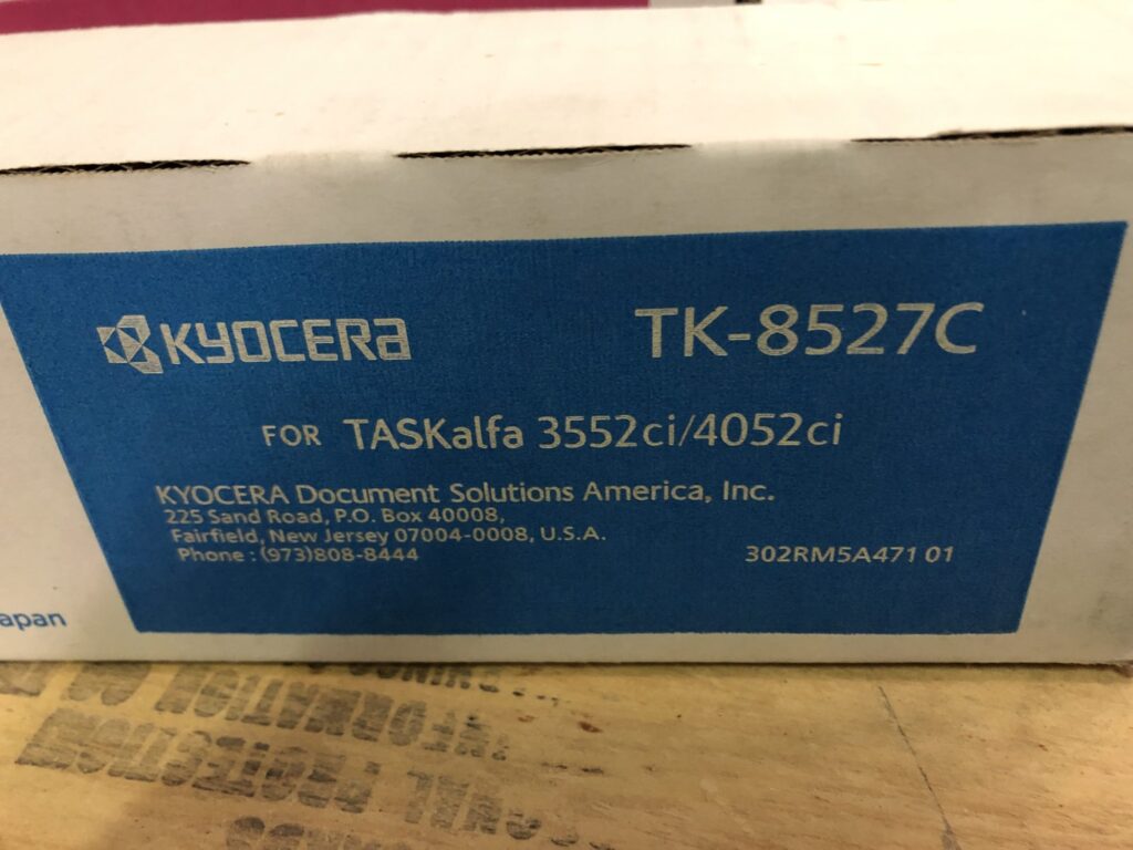 TK8527C Cyan Toner